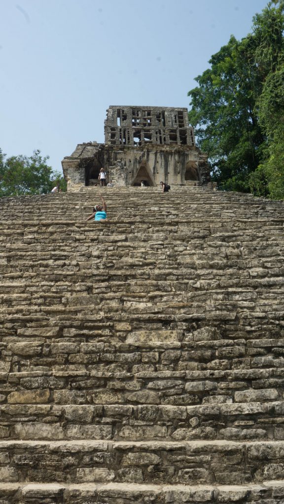 Palenque how many steps